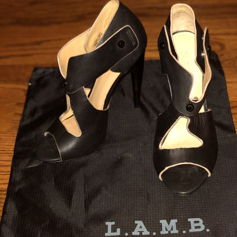 L.A.M.B. Black Leather SZ 7.5 Peep Toe Stiletto